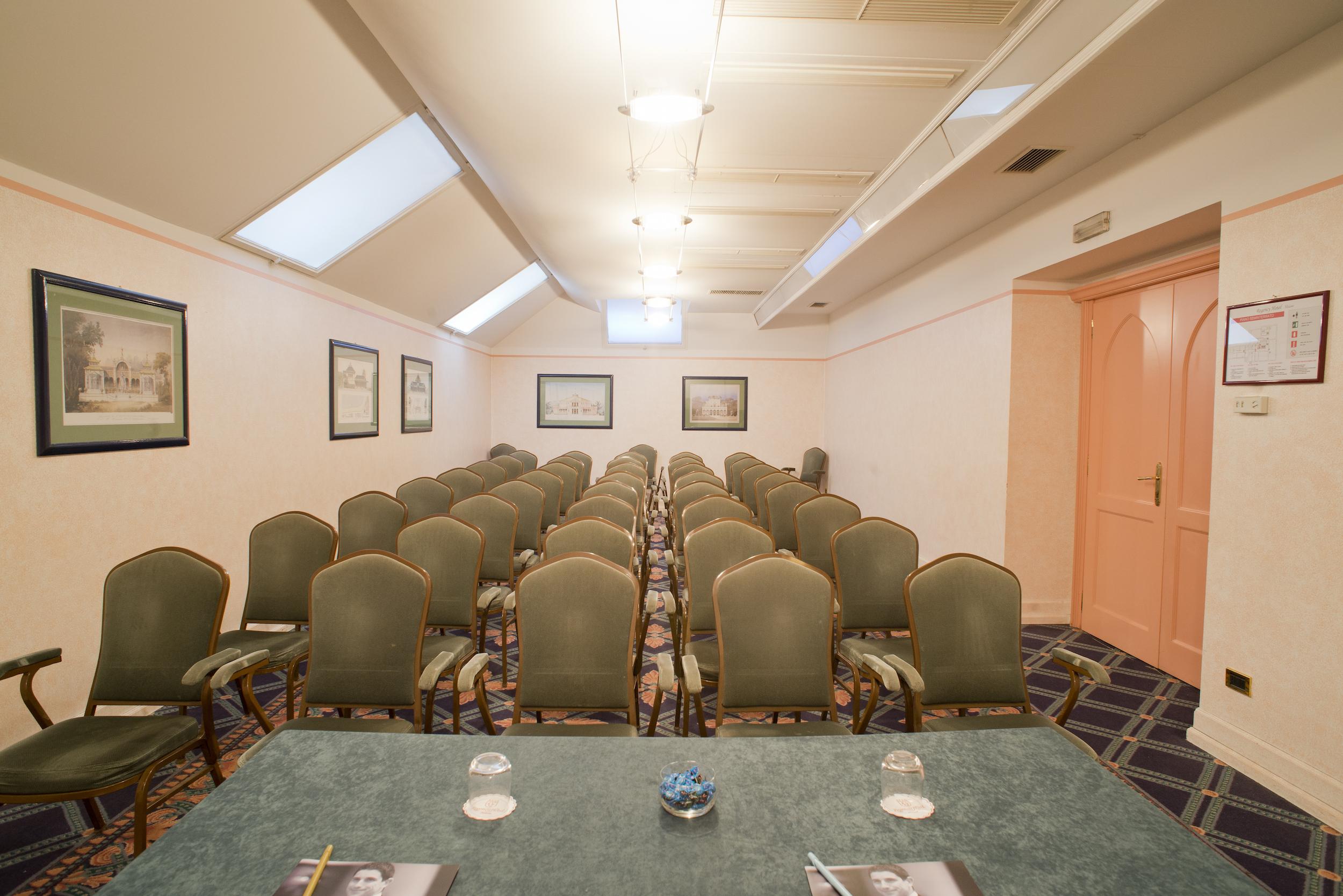 Hotel Milano Regency Esterno foto
