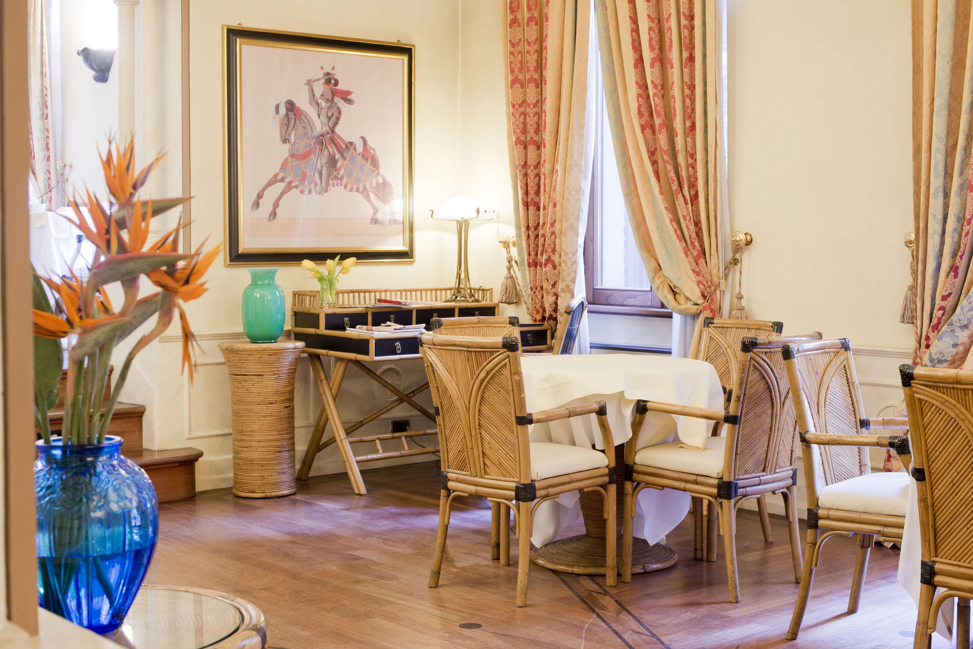 Hotel Milano Regency Esterno foto