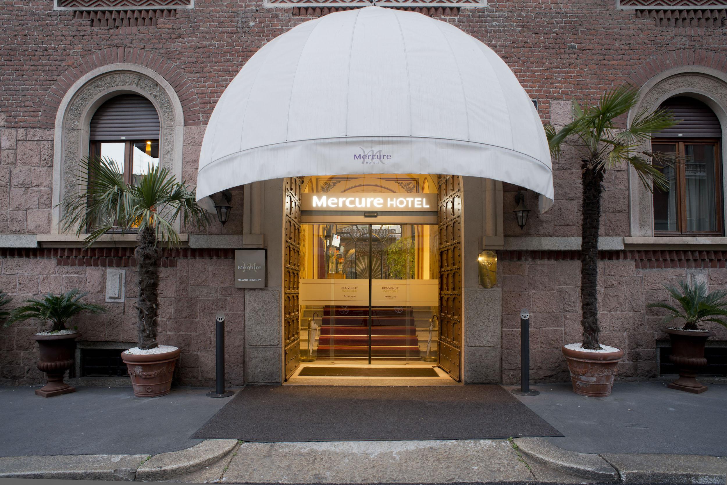 Hotel Milano Regency Esterno foto