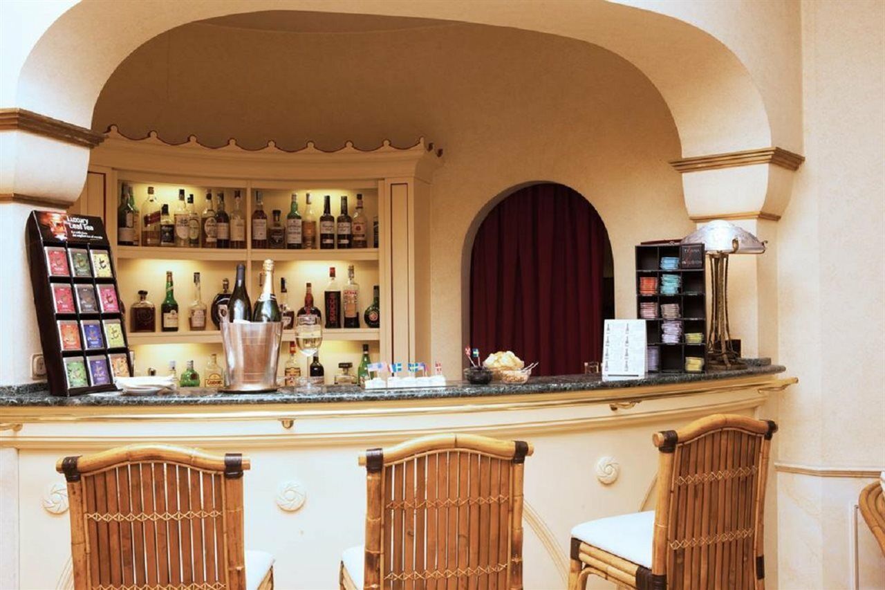 Hotel Milano Regency Esterno foto