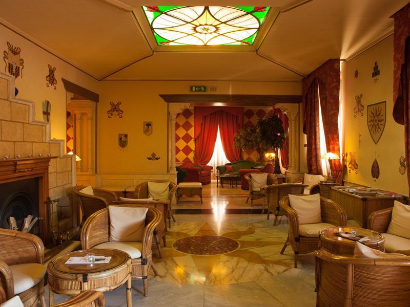Hotel Milano Regency Esterno foto